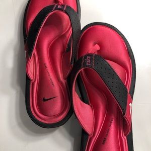 Nike flip flops